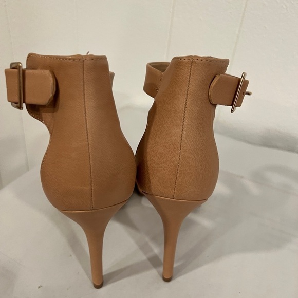 3/$25🎈Brecklles Sydney’s open toe single strap ankle strap stilettos sandals - Picture 6 of 12